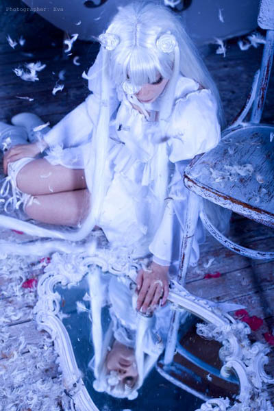 Прекрасный косплей Киракишо – живой куклы из аниме Rozen Maiden Прекрасный косплей Киракишо – живой куклы из аниме Rozen Maiden